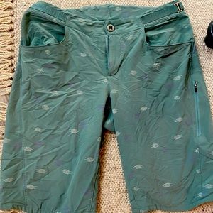 Patagonia Dirt Roamer Mountain Bike Shorts, Size 8